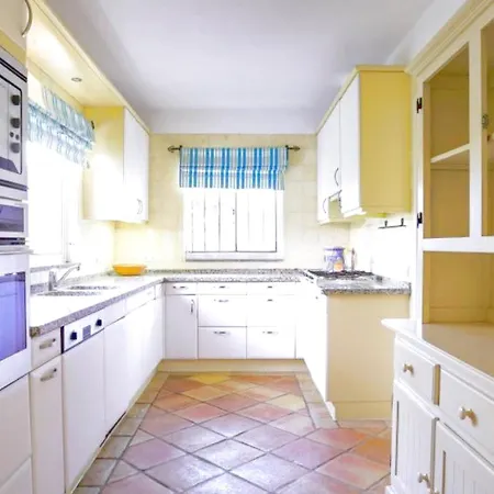 Сasa de vacaciones Magnificent Summer Family House Vilamoura Quarteira